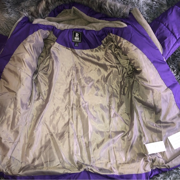 Girls Size L 14 | R 1881 by S.Rothschild | Purple Jacket with Gray Faux Fur Trim - Picture 7 of 9